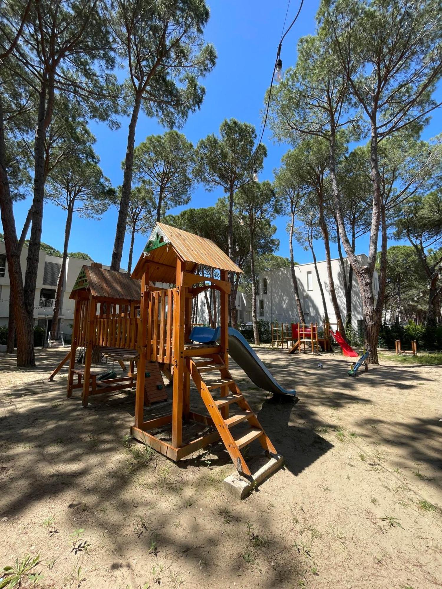 M&E Premium Apartments - San Pietro ドゥラス エクステリア 写真