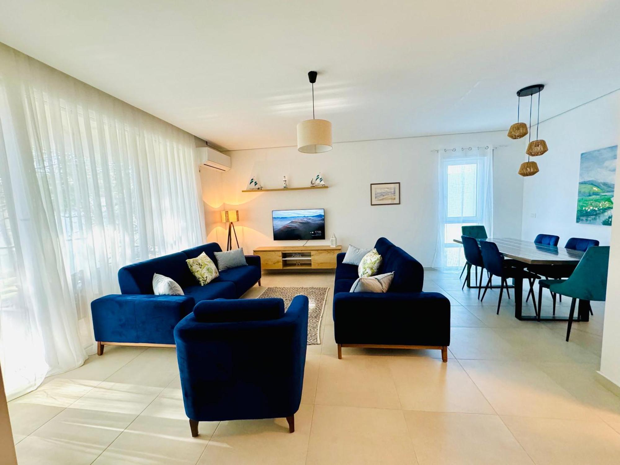 M&E Premium Apartments - San Pietro ドゥラス エクステリア 写真