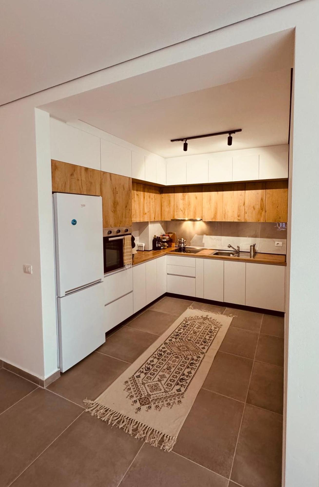 M&E Premium Apartments - San Pietro ドゥラス エクステリア 写真